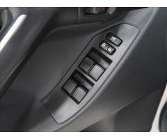 Toyota Verso 1,8 VVTi Executive AUTOMAT - 16