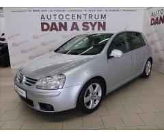 VW Passat 2,0Tdi DSG 140kW Elegance Variant 1 MAJ ČR