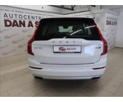 Volvo XC90 2,0 B5 AWD Momentum Pro Auto - 4