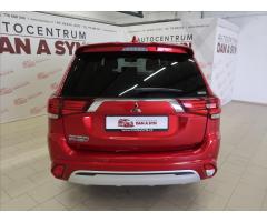 Mitsubishi Outlander 2,4 PHEV 4WD Hybrid Plus Spirit - 5