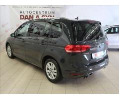 Volkswagen Touran 2,0 TDI Comfortline DSG - 6