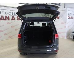 Volkswagen Touran 2,0 TDI Comfortline DSG - 7