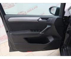 Volkswagen Touran 2,0 TDI Comfortline DSG - 10