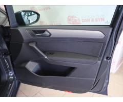 Volkswagen Touran 2,0 TDI Comfortline DSG - 12