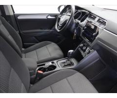 Volkswagen Touran 2,0 TDI Comfortline DSG - 13