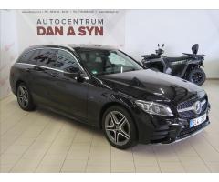 ŠKODA SUPERB COMBI 2.0TDI 140 LAURIN&K 4X4 DSG 7ST