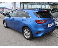 Kia Ceed 1,5 T-GDI 118kW Exclusive DCT - 4