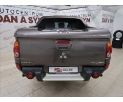 Mitsubishi L200 2,5 Di-D 1.majitel - 5