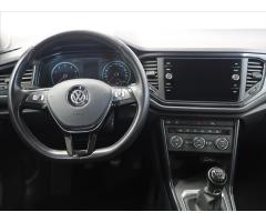 Volkswagen T-Roc 1,0 TSI 61200 KM! ZÁNOVNÍ - 26