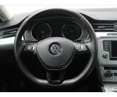 Volkswagen Passat 1,4 TSI Comfortline TOP STAV - 17