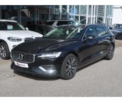 Volvo V60 2,0 D Inscription, TOP! - 1