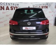 ŠKODA SUPERB COMBI 2.0TDI 140 LAURIN&K 4X4 DSG 7ST