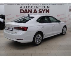 ŠKODA SUPERB COMBI 2.0TDI 140 LAURIN&K 4X4 DSG 7ST