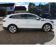 ŠKODA SUPERB COMBI 2.0TDI 140 LAURIN&K 4X4 DSG 7ST