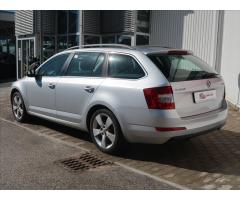 Škoda Octavia 2,0 TDI 110kW Elegance XENONY - 4