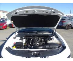 Dodge Charger 5,7 V8 HEMI 277kW, 4x4 - 37