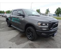 Dodge RAM 5,7 1500,V8 LPG Rebel,1.maj,ČR - 33