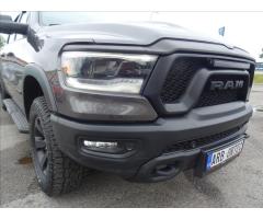 Dodge RAM 5,7 1500,V8 LPG Rebel,1.maj,ČR - 35