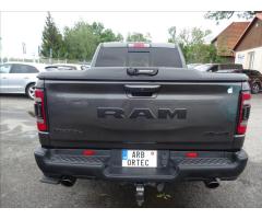 Dodge RAM 5,7 1500,V8 LPG Rebel,1.maj,ČR - 43