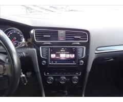 Volkswagen Golf 2,0 TDi 110kW po servise - 27