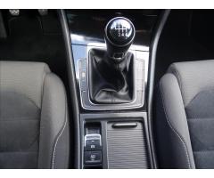 Volkswagen Golf 2,0 TDi 110kW po servise - 28