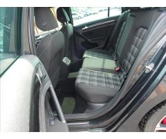 Volkswagen Golf 2,0 TDi 135kW GTD, DSG - 18