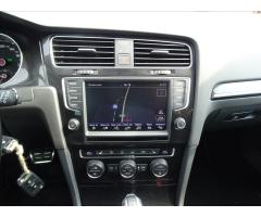 Volkswagen Golf 2,0 TDi 135kW GTD, DSG - 24