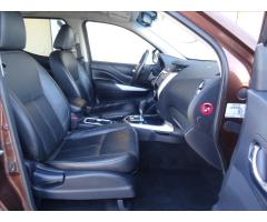 Nissan Navara 2,3 dCi 140kW 4x4,automat,po servise - 23