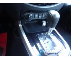 Nissan Navara 2,3 dCi 140kW 4x4,automat,po servise - 29