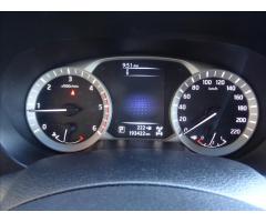 Nissan Navara 2,3 dCi 140kW 4x4,automat,po servise - 31