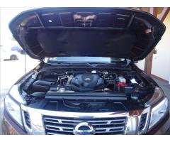 Nissan Navara 2,3 dCi 140kW 4x4,automat,po servise - 37