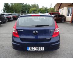 Hyundai i30 1,6 CRDi serviska,2.majitel - 6