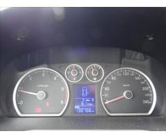 Hyundai i30 1,6 CRDi serviska,2.majitel - 23