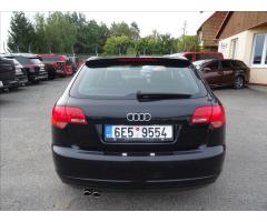 Audi A3 2,0 TDi 125kW, 3x S-line - 8