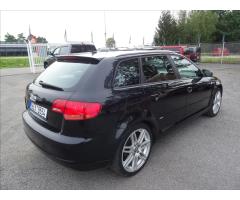 Audi A3 2,0 TDi 125kW, 3x S-line - 9