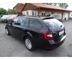 Škoda Octavia 2,0 TDi 110kW 1.majitel, závěs - 7