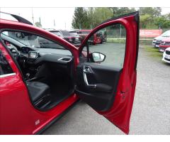 Peugeot 2008 1,2 81kW automat, Allure, navi - 25