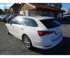 Škoda Octavia 2,0 TDi 85kW Ambition, LED - 7