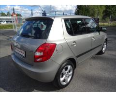 Škoda Fabia 1,4 i 16V serviska, 2x kola - 9