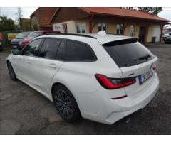 BMW Řada 3 2,0 320d xDrive, M paket, DPH - 7