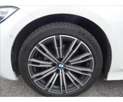 BMW Řada 3 2,0 320d xDrive, M paket, DPH - 15