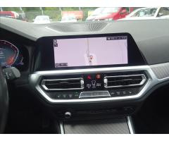 BMW Řada 3 2,0 320d xDrive, M paket, DPH - 30