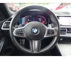 BMW Řada 3 2,0 320d xDrive, M paket, DPH - 32