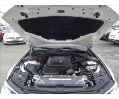 BMW Řada 3 2,0 320d xDrive, M paket, DPH - 42