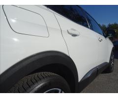 Peugeot 3008 1,5 BlueHDi 96kW Allure,ČR,serviska - 12