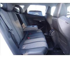 Peugeot 3008 1,5 BlueHDi 96kW Allure,ČR,serviska - 24