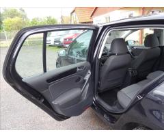 Volkswagen Golf 1,6 TDi 77kW Comfortline,po rozvodech - 12