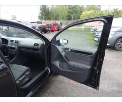 Volkswagen Golf 1,6 TDi 77kW Comfortline,po rozvodech - 14