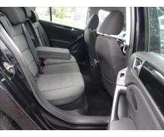 Volkswagen Golf 1,6 TDi 77kW Comfortline,po rozvodech - 17