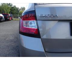 Škoda Fabia 1,2 TSi STYLE,1.MAJITEL,serviska - 11